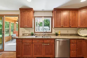 17130 Hemlock Ct, Lakeville, MN 55044 - Photo 11