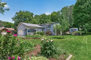 17130 Hemlock Ct, Lakeville, MN 55044 - Photo 1