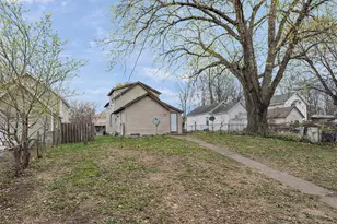 116 Sycamore St E, Saint Paul, MN 55117 - Photo 3