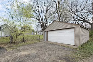 116 Sycamore St E, Saint Paul, MN 55117 - Photo 5