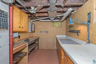 818 Lincoln St, Superior, WI 54880 - Photo 17