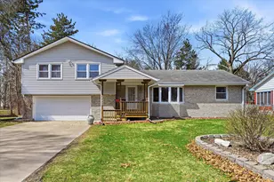 7850 Greenwood Dr, New Brighton, MN 55112 - Photo 1