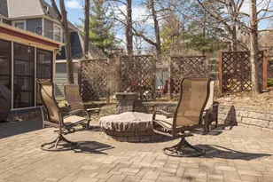 2219 Knapp St, Saint Paul, MN 55108 - Photo 39