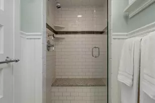 2219 Knapp St, Saint Paul, MN 55108 - Photo 33