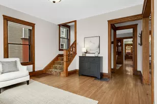 2219 Knapp St, Saint Paul, MN 55108 - Photo 5