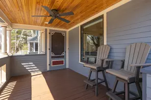 2219 Knapp St, Saint Paul, MN 55108 - Photo 41