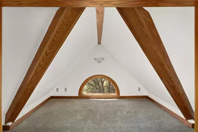 2219 Knapp Street, Saint Paul, MN 55108 - Photo 25