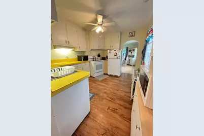 605 E 10th Street, Duluth, MN 55805 - Photo 5