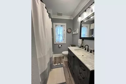 605 E 10th Street, Duluth, MN 55805 - Photo 11