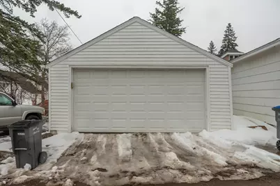 605 E 10th Street, Duluth, MN 55805 - Photo 23