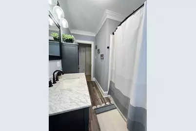 605 E 10th Street, Duluth, MN 55805 - Photo 13