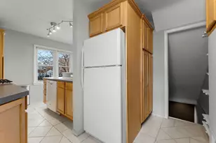 2043 Montreal Ave, Saint Paul, MN 55116 - Photo 15