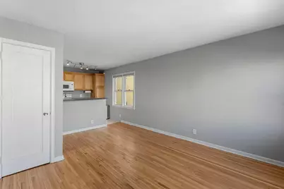 2043 Montreal Avenue, Saint Paul, MN 55116 - Photo 9