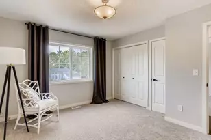 5520 Lindsay St, Golden Valley, MN 55422 - Photo 13