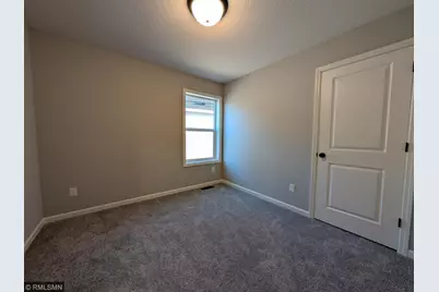 10538 Goodview Avenue S, Cottage Grove, MN 55016 - Photo 9
