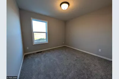 10538 Goodview Avenue S, Cottage Grove, MN 55016 - Photo 11