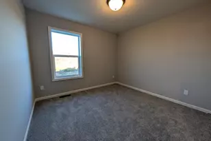 10538 Goodview Ave S, Cottage Grove, MN 55016 - Photo 11