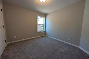 10538 Goodview Ave S, Cottage Grove, MN 55016 - Photo 9