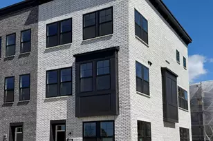 856 Woodlawn Ave, Saint Paul, MN 55116 - Photo 1