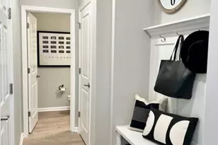 906 Woodlawn Ave, Saint Paul, MN 55116 - Photo 27