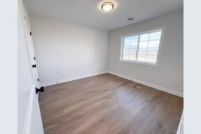 718 South Division Street, Roberts, WI 54023 - Photo 17