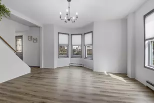 921 11th St E, Menomonie, WI 54751 - Photo 9