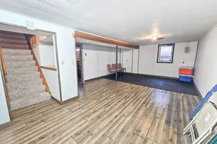 513 E Hollett St, Tracy, MN 56175 - Photo 17