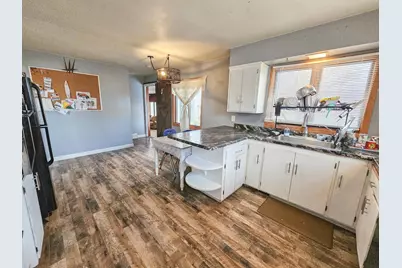 513 E Hollett Street, Tracy, MN 56175 - Photo 7