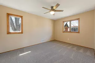 2042 Bluestone Ln, Eagan, MN 55122 - Photo 15