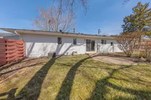 2042 Bluestone Ln, Eagan, MN 55122 - Photo 31