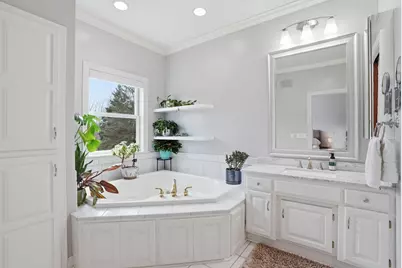 10389 Fox Run Road, Woodbury, MN 55129 - Photo 19