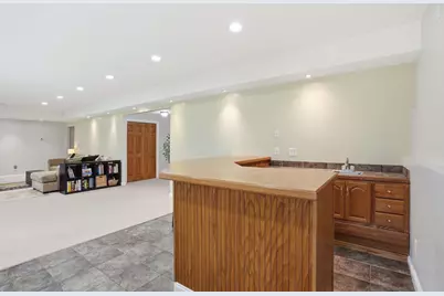 10389 Fox Run Road, Woodbury, MN 55129 - Photo 9