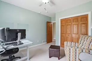 10389 Fox Run Rd, Woodbury, MN 55129 - Photo 13