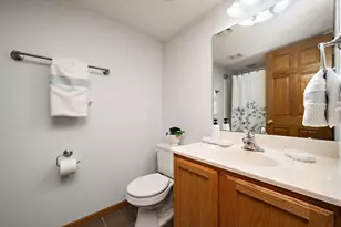 4925 Narcissus Ln N, Plymouth, MN 55446 - Photo 35