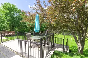 1101 Humboldt Ave, West Saint Paul, MN 55118 - Photo 23