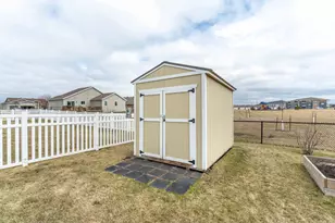 1557 Johnson Dr S, Moorhead, MN 56560 - Photo 35