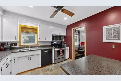 1447 13th Avenue NW, Rochester, MN 55901 - Photo 17