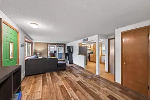 556 53 1/2 Ave NE, Fridley, MN 55421 - Photo 11