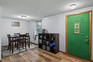 556 53 1/2 Ave NE, Fridley, MN 55421 - Photo 3