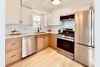 2125 Hazelwood Street, Maplewood, MN 55109 - Photo 9