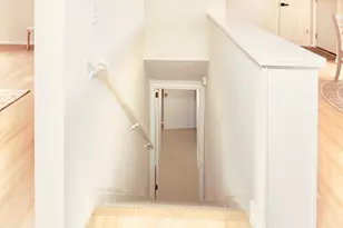 2125 Hazelwood St, Maplewood, MN 55109 - Photo 25