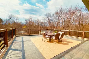 2125 Hazelwood St, Maplewood, MN 55109 - Photo 13