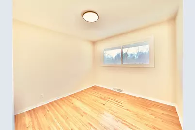 2125 Hazelwood Street, Maplewood, MN 55109 - Photo 23