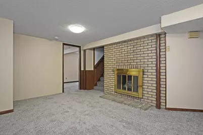 1483 3rd Street E, Saint Paul, MN 55106 - Photo 23