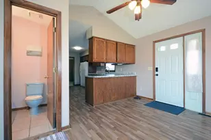 1483 3rd St E, Saint Paul, MN 55106 - Photo 13