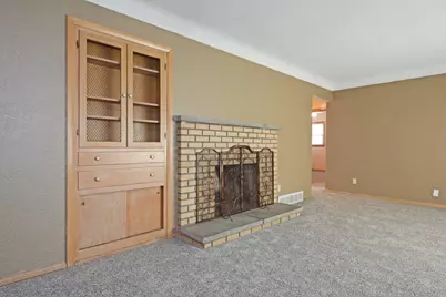 1483 3rd Street E, Saint Paul, MN 55106 - Photo 7