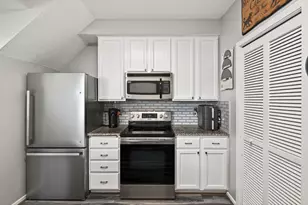 4255 Merrimac Lane North, Plymouth, MN 55446 - Photo 11