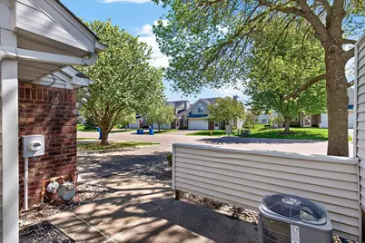 4255 Merrimac Lane N #41, Plymouth, MN 55446 - Photo 3