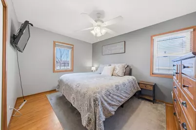 8226 Hillside Trail S, Cottage Grove, MN 55016 - Photo 17