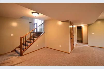 887 Golf View Avenue, Zumbrota, MN 55992 - Photo 35